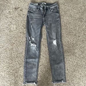 Size 26 vigoss black skinny jeans